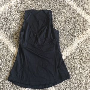 Lululemon Workout Top Size M
